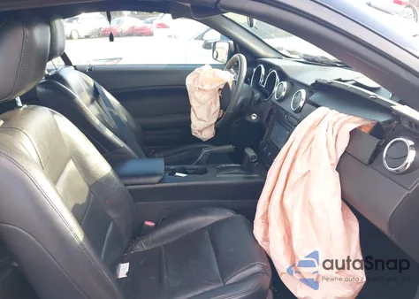 2005 Ford Mustang from USA, damaged, VIN 1ZVFT84N555178953